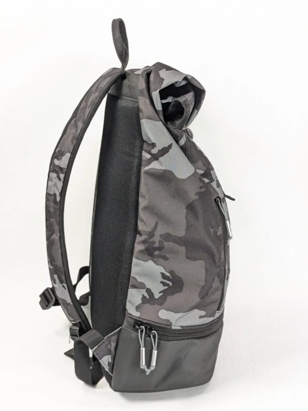 Nike Roll-Top Backpack Grey Camouflage Print with H2Go 20.9oz Stainless Bottle